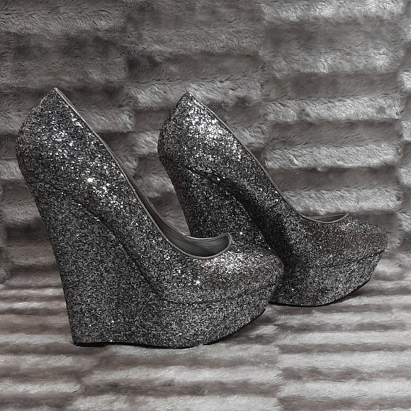 bebe Shoes - 8.5M BEBE Silver Glitter Platform 6'' Wedge